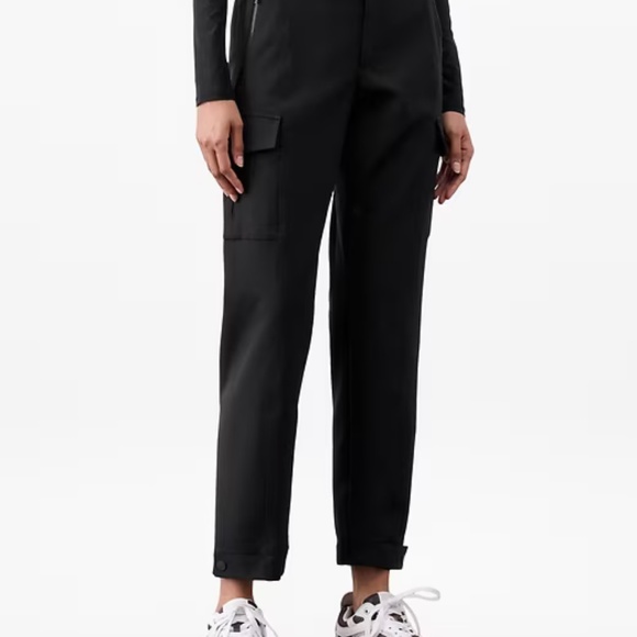 ATHLETA Endless High Rise Cargo Pant - Sz 16 Black - Picture 3 of 5